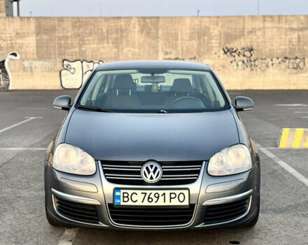 Серый Фольксваген Джетта, объемом двигателя 1.6 л и пробегом 250 тыс. км за 6900 $, фото 2 на Automoto.ua