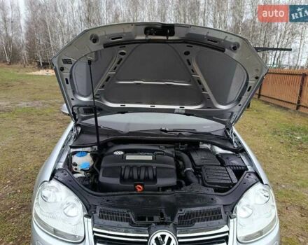 Серый Фольксваген Джетта, объемом двигателя 1.6 л и пробегом 270 тыс. км за 5899 $, фото 16 на Automoto.ua