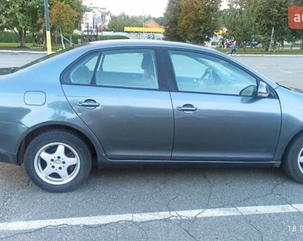 Серый Фольксваген Джетта, объемом двигателя 1.6 л и пробегом 189 тыс. км за 5300 $, фото 13 на Automoto.ua