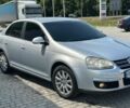 Серый Фольксваген Джетта, объемом двигателя 1.6 л и пробегом 193 тыс. км за 5200 $, фото 1 на Automoto.ua