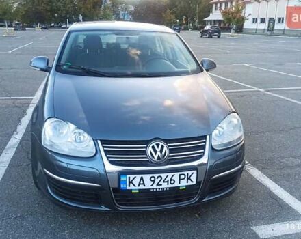 Серый Фольксваген Джетта, объемом двигателя 1.6 л и пробегом 189 тыс. км за 5300 $, фото 6 на Automoto.ua