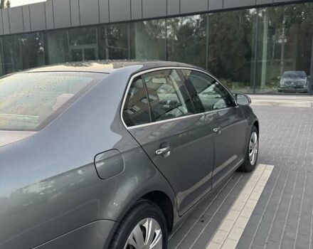 Серый Фольксваген Джетта, объемом двигателя 2 л и пробегом 237 тыс. км за 7300 $, фото 23 на Automoto.ua