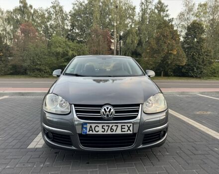 Серый Фольксваген Джетта, объемом двигателя 2 л и пробегом 237 тыс. км за 7300 $, фото 1 на Automoto.ua