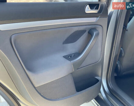 Серый Фольксваген Джетта, объемом двигателя 1.4 л и пробегом 201 тыс. км за 6350 $, фото 11 на Automoto.ua