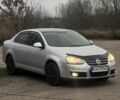 Серый Фольксваген Джетта, объемом двигателя 1.6 л и пробегом 240 тыс. км за 4400 $, фото 2 на Automoto.ua