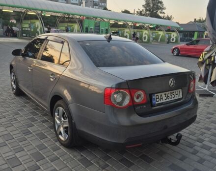 Серый Фольксваген Джетта, объемом двигателя 1.6 л и пробегом 286 тыс. км за 5900 $, фото 4 на Automoto.ua