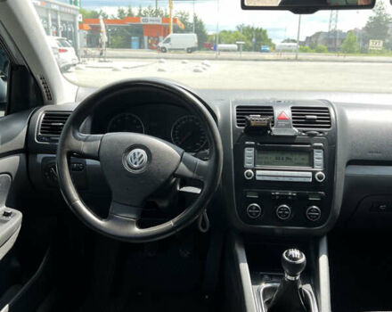 Серый Фольксваген Джетта, объемом двигателя 1.4 л и пробегом 218 тыс. км за 5500 $, фото 12 на Automoto.ua