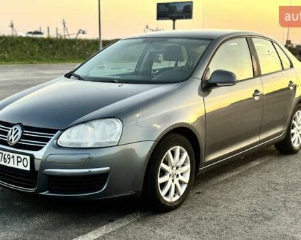 Серый Фольксваген Джетта, объемом двигателя 1.6 л и пробегом 250 тыс. км за 6900 $, фото 6 на Automoto.ua