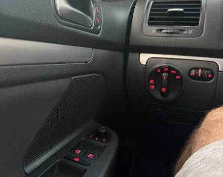 Серый Фольксваген Джетта, объемом двигателя 2 л и пробегом 237 тыс. км за 7300 $, фото 41 на Automoto.ua