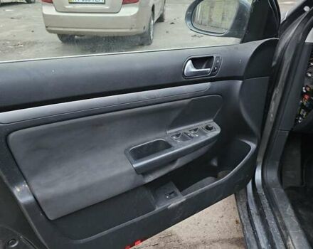 Сірий Фольксваген Джетта, об'ємом двигуна 1.6 л та пробігом 200 тис. км за 2500 $, фото 5 на Automoto.ua