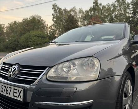 Серый Фольксваген Джетта, объемом двигателя 2 л и пробегом 237 тыс. км за 7300 $, фото 5 на Automoto.ua