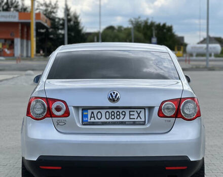 Серый Фольксваген Джетта, объемом двигателя 1.4 л и пробегом 218 тыс. км за 5500 $, фото 2 на Automoto.ua