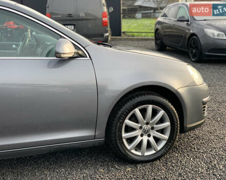 Серый Фольксваген Джетта, объемом двигателя 1.6 л и пробегом 239 тыс. км за 5250 $, фото 10 на Automoto.ua