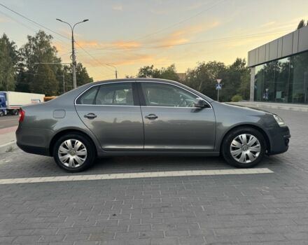 Серый Фольксваген Джетта, объемом двигателя 2 л и пробегом 237 тыс. км за 7300 $, фото 9 на Automoto.ua