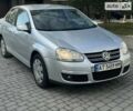 Сірий Фольксваген Джетта, об'ємом двигуна 1.6 л та пробігом 200 тис. км за 4300 $, фото 1 на Automoto.ua
