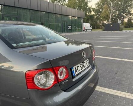 Серый Фольксваген Джетта, объемом двигателя 2 л и пробегом 237 тыс. км за 7300 $, фото 20 на Automoto.ua