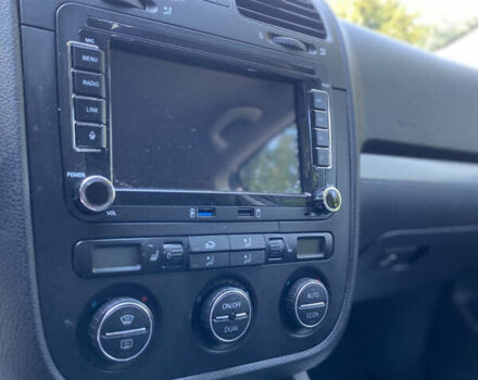 Серый Фольксваген Джетта, объемом двигателя 1.4 л и пробегом 201 тыс. км за 6350 $, фото 25 на Automoto.ua