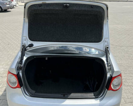 Серый Фольксваген Джетта, объемом двигателя 1.4 л и пробегом 218 тыс. км за 5500 $, фото 15 на Automoto.ua