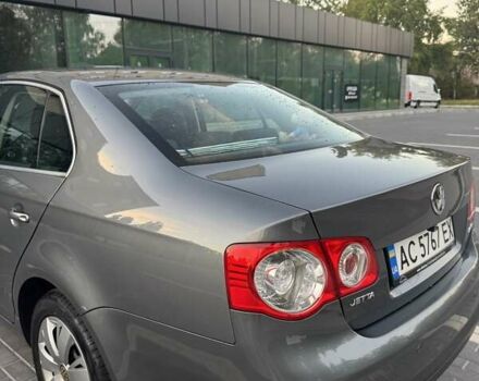 Серый Фольксваген Джетта, объемом двигателя 2 л и пробегом 237 тыс. км за 7300 $, фото 19 на Automoto.ua