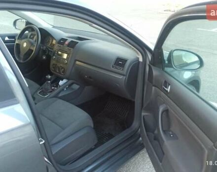 Серый Фольксваген Джетта, объемом двигателя 1.6 л и пробегом 189 тыс. км за 5300 $, фото 1 на Automoto.ua