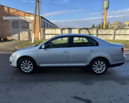 Сірий Фольксваген Джетта, об'ємом двигуна 1.6 л та пробігом 300 тис. км за 4999 $, фото 5 на Automoto.ua