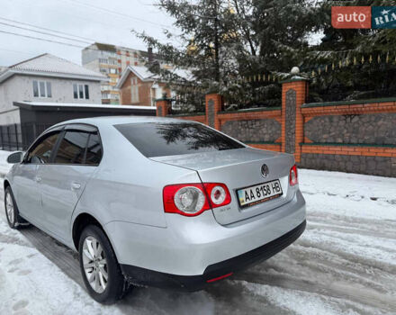 Сірий Фольксваген Джетта, об'ємом двигуна 1.6 л та пробігом 231 тис. км за 6500 $, фото 17 на Automoto.ua