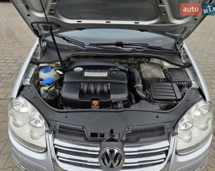 Серый Фольксваген Джетта, объемом двигателя 1.6 л и пробегом 126 тыс. км за 6700 $, фото 42 на Automoto.ua