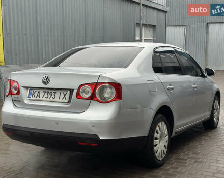 Серый Фольксваген Джетта, объемом двигателя 1.6 л и пробегом 171 тыс. км за 5800 $, фото 5 на Automoto.ua