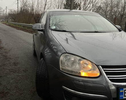 Серый Фольксваген Джетта, объемом двигателя 1.6 л и пробегом 245 тыс. км за 5500 $, фото 11 на Automoto.ua