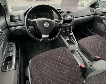 Серый Фольксваген Джетта, объемом двигателя 1.6 л и пробегом 301 тыс. км за 6400 $, фото 8 на Automoto.ua