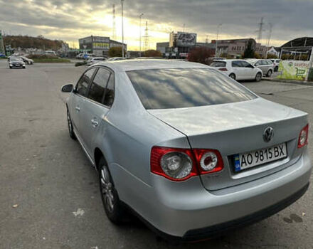 Серый Фольксваген Джетта, объемом двигателя 1.6 л и пробегом 170 тыс. км за 5800 $, фото 2 на Automoto.ua