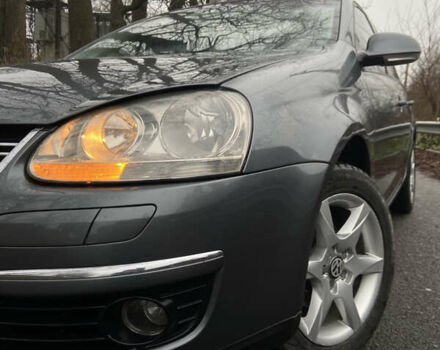 Серый Фольксваген Джетта, объемом двигателя 1.6 л и пробегом 245 тыс. км за 5500 $, фото 9 на Automoto.ua