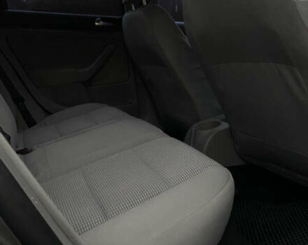 Серый Фольксваген Джетта, объемом двигателя 1.6 л и пробегом 245 тыс. км за 5500 $, фото 21 на Automoto.ua