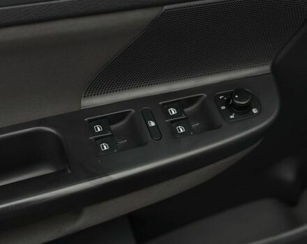 Серый Фольксваген Джетта, объемом двигателя 1.6 л и пробегом 240 тыс. км за 7300 $, фото 7 на Automoto.ua