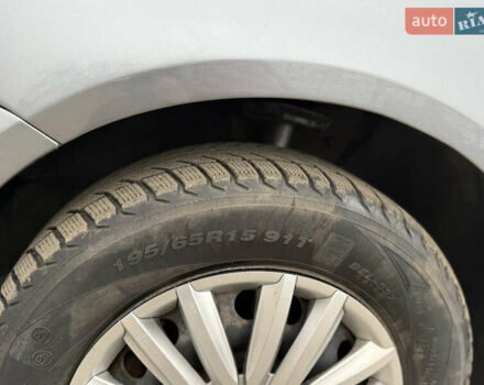 Серый Фольксваген Джетта, объемом двигателя 1.6 л и пробегом 210 тыс. км за 6100 $, фото 2 на Automoto.ua