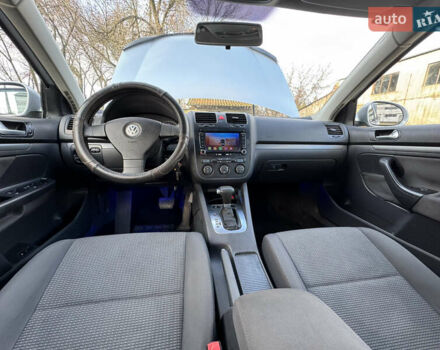 Серый Фольксваген Джетта, объемом двигателя 1.6 л и пробегом 309 тыс. км за 4999 $, фото 40 на Automoto.ua