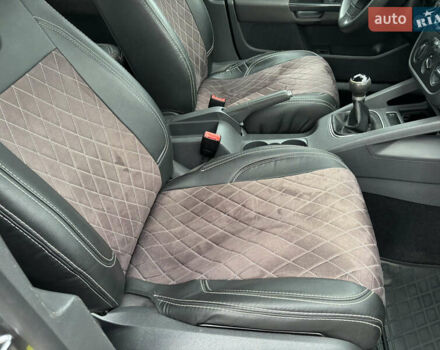 Серый Фольксваген Джетта, объемом двигателя 1.6 л и пробегом 250 тыс. км за 5700 $, фото 14 на Automoto.ua