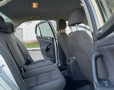 Сірий Фольксваген Джетта, об'ємом двигуна 1.6 л та пробігом 300 тис. км за 4999 $, фото 17 на Automoto.ua