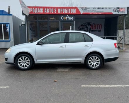 Серый Фольксваген Джетта, объемом двигателя 1.6 л и пробегом 301 тыс. км за 6400 $, фото 7 на Automoto.ua