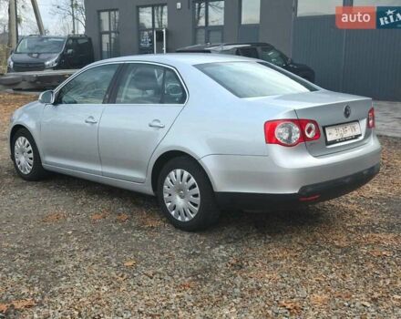 Серый Фольксваген Джетта, объемом двигателя 1.6 л и пробегом 213 тыс. км за 6899 $, фото 10 на Automoto.ua