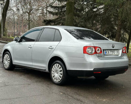 Сірий Фольксваген Джетта, об'ємом двигуна 1.6 л та пробігом 171 тис. км за 5900 $, фото 3 на Automoto.ua