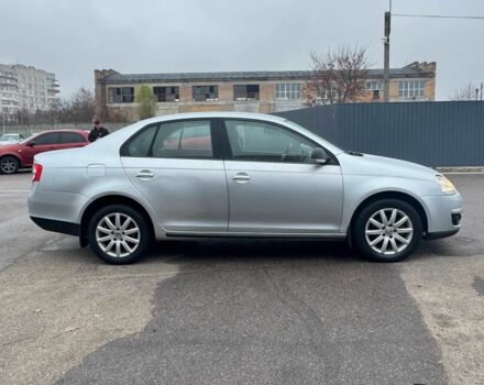 Серый Фольксваген Джетта, объемом двигателя 1.6 л и пробегом 301 тыс. км за 6400 $, фото 3 на Automoto.ua