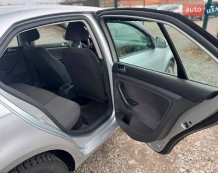 Сірий Фольксваген Джетта, об'ємом двигуна 1.6 л та пробігом 193 тис. км за 5250 $, фото 22 на Automoto.ua