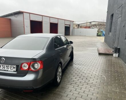 Серый Фольксваген Джетта, объемом двигателя 1.6 л и пробегом 245 тыс. км за 6200 $, фото 3 на Automoto.ua