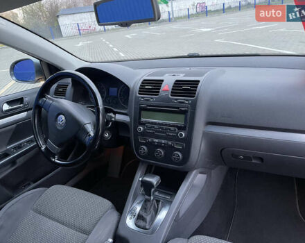 Серый Фольксваген Джетта, объемом двигателя 1.4 л и пробегом 253 тыс. км за 6500 $, фото 18 на Automoto.ua