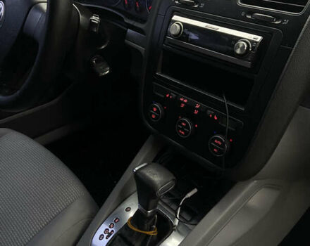 Серый Фольксваген Джетта, объемом двигателя 1.6 л и пробегом 245 тыс. км за 5500 $, фото 25 на Automoto.ua