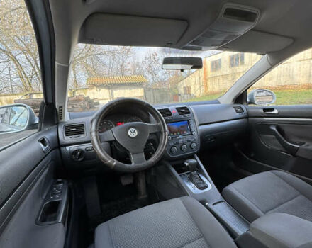 Серый Фольксваген Джетта, объемом двигателя 1.6 л и пробегом 309 тыс. км за 4999 $, фото 16 на Automoto.ua