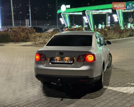 Сірий Фольксваген Джетта, об'ємом двигуна 1.6 л та пробігом 300 тис. км за 5100 $, фото 5 на Automoto.ua