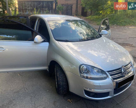 Сірий Фольксваген Джетта, об'ємом двигуна 1.9 л та пробігом 275 тис. км за 6600 $, фото 6 на Automoto.ua