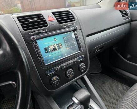 Серый Фольксваген Джетта, объемом двигателя 1.9 л и пробегом 360 тыс. км за 5900 $, фото 2 на Automoto.ua